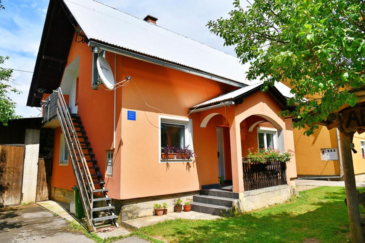 Saborsko Apartments Matovina מראה חיצוני תמונה