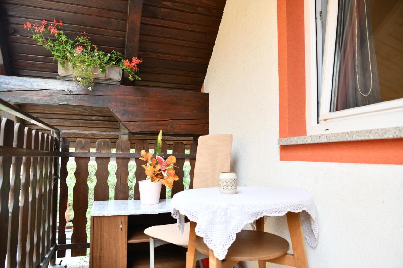 Saborsko Apartments Matovina מראה חיצוני תמונה